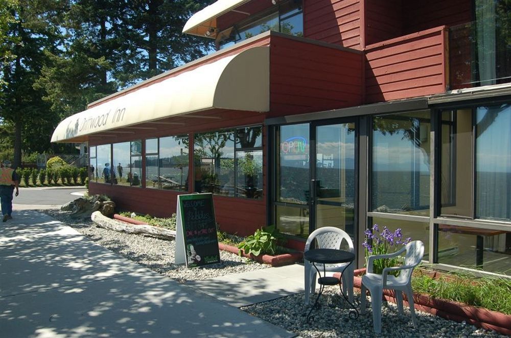 Driftwood Inn Sechelt Zewnętrze zdjęcie