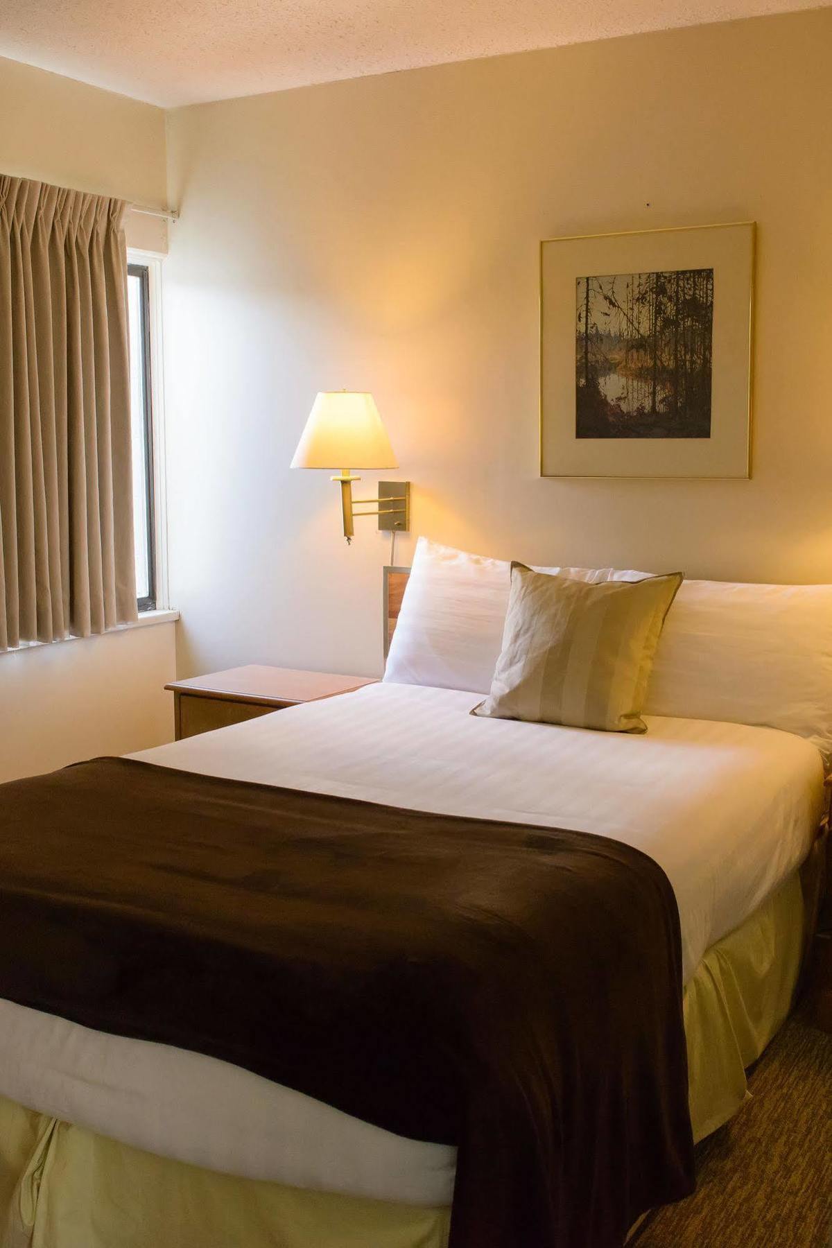 Driftwood Inn Sechelt Zewnętrze zdjęcie